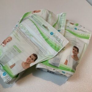 ARDO 50 -Extra Strong Breast Milk Stroage Bags for Fridge and Freezer.
